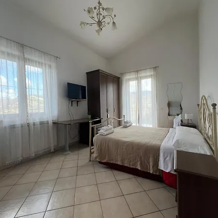 Le Pagliere Da Valentino Farma Villa Santa Maria (Abruzzo)